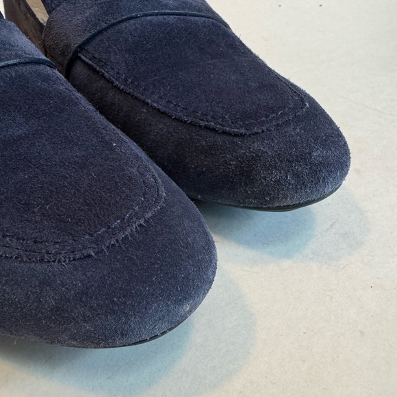 📦 MOVING SALE 🚛 Stuart Weitzman JET suede penny loafers navy blue Size 7 EUC - Picture 4 of 12